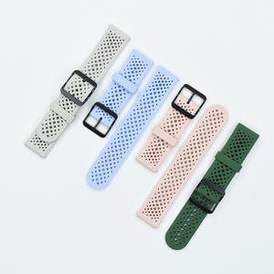 // Correa de reloj de silicona transpirable S4 Sport Mesh con hebilla de 20/22 mm - Product Image 1