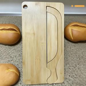Ensemble de planches à pain, planche à découper en bois avec coupe-bagel en acier inoxydable pour baguette, pain au levain - Product Image 2