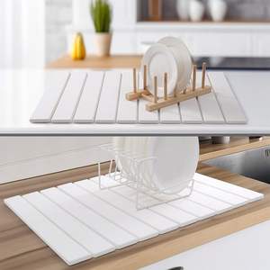 Alfombra de Baño Antideslizante de Piedra Diatomácea Moderna, de Secado Rápido, Enrollable y Plegable para Uso en el Hogar o en Hoteles - Product Image 6