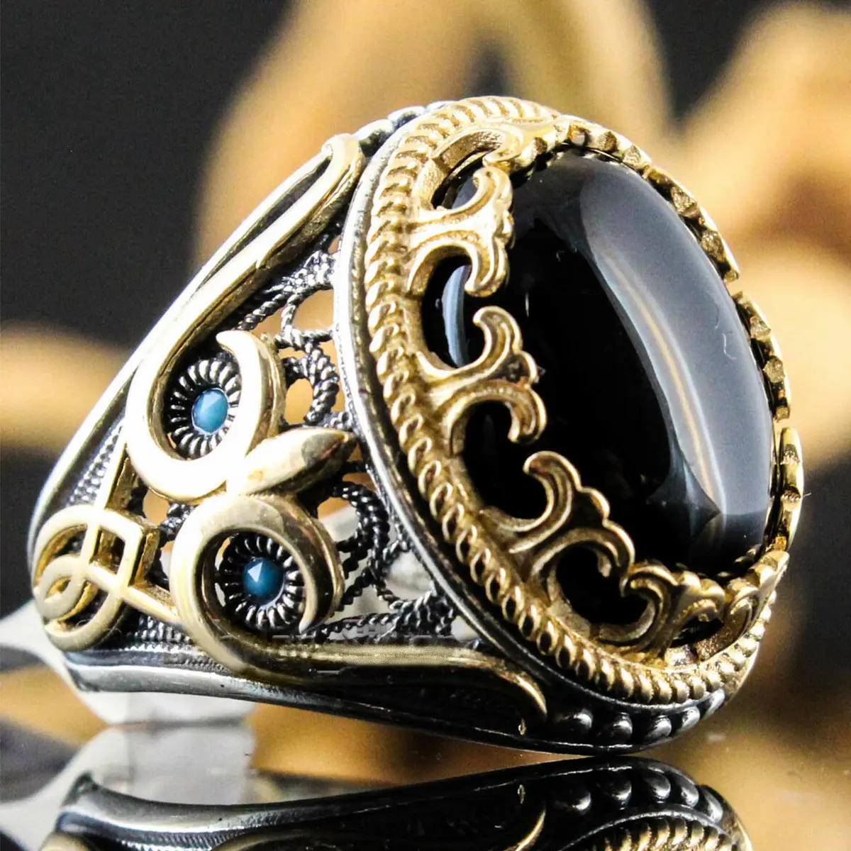 New arrival Vintage Pattern Black hollow out Zircon fashion Rings for men