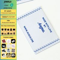 Étiquettes tissées personnalisées en satin blanc avec texte bleu, pliées au centre, pour vêtements, durables, lavables, inaltérables, écologiques, en rouleau