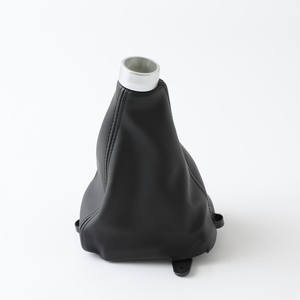 หัวเกียร์หนังสำหรับรถยนต์ฮอนด้า แอคคอร์ด 8 รุ่น MK8 ปี 08-14 ดีไซน์ตามหลักสรีรศาสตร์ พร้อมฝาครอบกันฝุ่น - Product Image 5