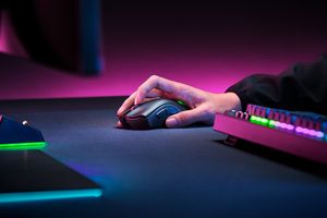 RA-ZER Deathadder V2 X Hyperspeed PRO Wireless 20000 DPI Three Types of Connections Gaming <b>Mouse</b> Wireless 20000 DPI Three Types - Product Image 5