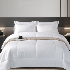 Edredón de hotel de microfibra de fibra sintética alternativa - Product Image 3