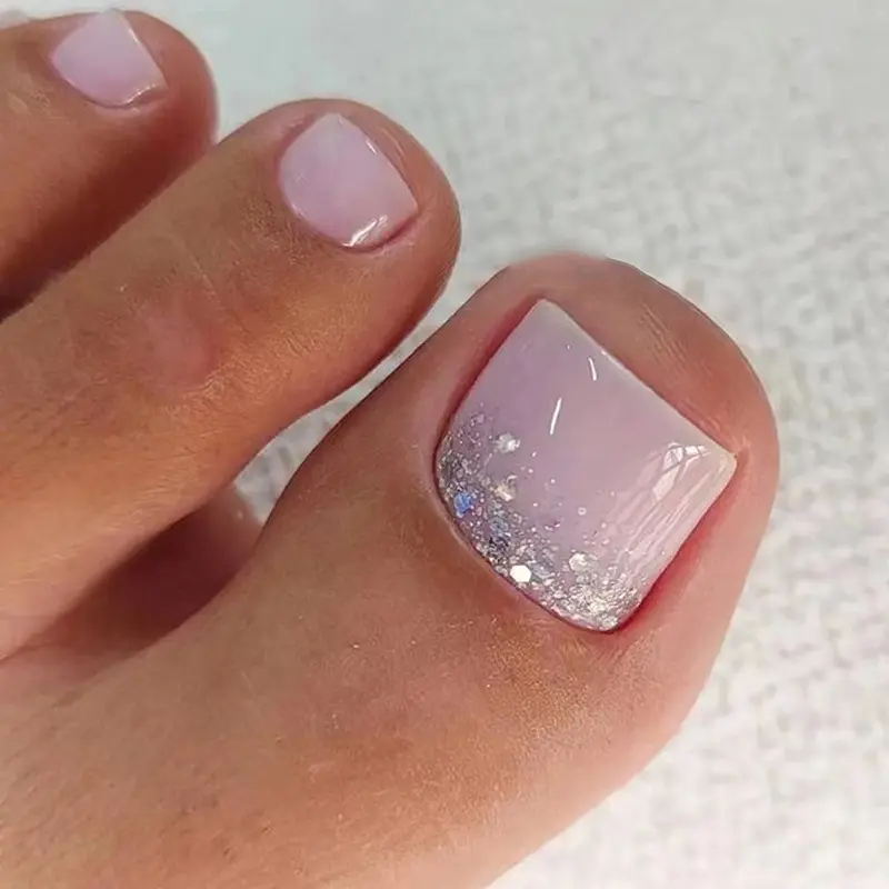 Yeni moda 3D tam kapak pembe giyilebilir kare 24 adet/kutu parlayan lüks Glitter tasarım çivi ile ayak çivi ipuçları üzerinde sahte basın