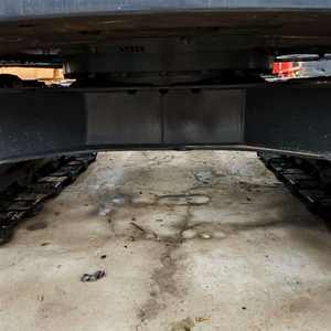 Excavadora Compacta de Orugas de Goma YANMAR VIO55 con Martillo Rompedor, Barrena, Garra y Accesorios de Trabajo - Product Image 2