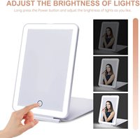 Offre spéciale miroir de maquillage LED miroir de maquillage pliable de bureau rechargeable par USB tactile