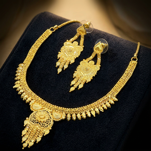 Joyería de Boda de Latón: Nuevo Set Mayorista de Collar Corto de Cadena de Caja y Pendientes Chapados en Oro Micro de 14K, 18K, 24K para Mujer - Product Image 1
