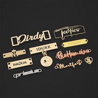 Étiquettes de logo personnalisées en métal 3D gaufré, lavables, en forme de rouleau, pour vêtements, sacs et sacs à main