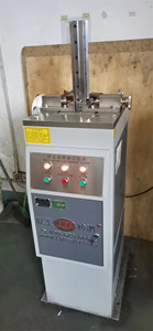 CSL Y Impact Specimen Gap Double Knives Hydraulische Broaching Machine voor <span class=keywords><strong>Charpy</strong></span>-test - Product Image 3