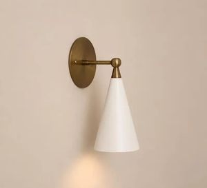 Lámpara de Pared Cónica Blanca con Brazo Esférico de Latón, Estilo Moderno de Mediados de Siglo, Elegante Iluminación Decorativa Ajustable - Product Image 4