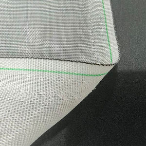 Malla Antiinsectos Blanca de 50 mallas y 120 g/m² con Borde Negro y Línea Verde - Product Image 5
