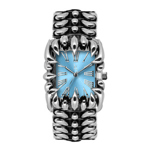 Montre à quartz carrée pour homme - étanche, au design unique, montre-bracelet tendance de niche avec motif griffe - Product Image 1