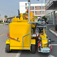 Machine de marquage routier thermoplastique autopropulsée Roadshine à moteur, réservoir de peinture 180L, puissance 32,5 kW, faible consommation