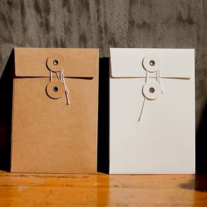 Enveloppe Portefeuille en Papier Kraft Noir Premium Personnalisée Écologique pour Documents Professionnels et Invitations, Matériaux Recyclés, Fermeture à Bouton et Cordon - Product Image 2