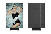 Display Pubblicitario Pieghevole a Tre Ante P1.53-P2.5 Personalizzato per Interni, Schermo Digitale con Display LED per Esposizione Poster