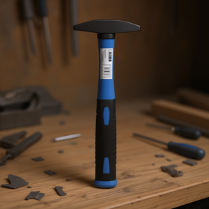 Martillo tipo alemán Fervi de 16 onzas con cabeza de acero y mango azul para carpintería y metalistería - Product Image 3