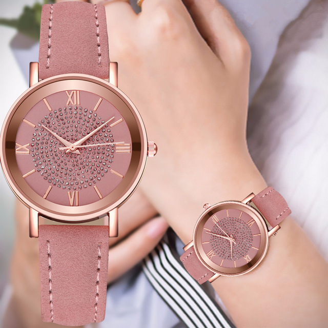 New Fashion Starry Sky Dial Watches for Women Fashion Roman Scale Rhinestone Leather Ladies Quartz Watch Female Wrist Watch