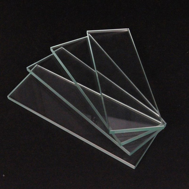 Factory Customized 0.2-0.7mm Ultra-Thin Tempered Glass Panels (Grade AAA) for Mobile Phone & GPS