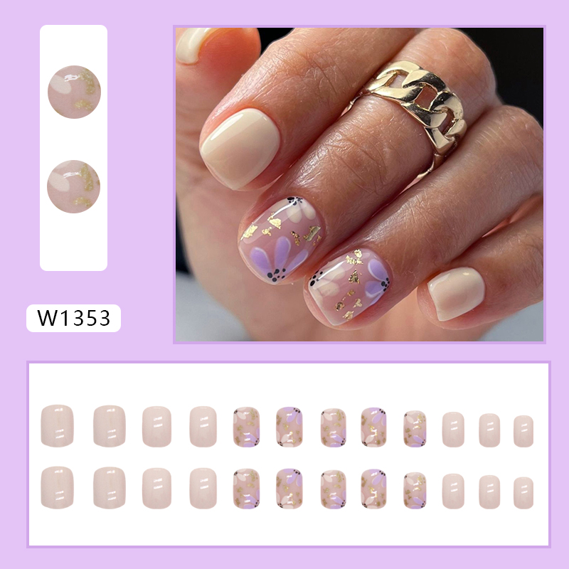 W1353