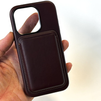 Nouveaux produits tendance Couche supérieure en cuir Étuis pour téléphone portable Couverture et porte-carte magique SET Portefeuille pour Iphone 15 16 17 Pro Max
