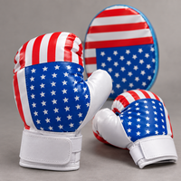 Ensemble de gants de boxe pour enfants avec deux gants jouets et fermeture à sangle de poignet, accessoire de jeu de rôle de boxe pour enfants à partir de 3 ans