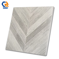 Carreaux de sol de salle de bain de 10 mm, texture de grain de bois rustique, surface antidérapante, antibactérienne, résistante à l'usure et aux acides
