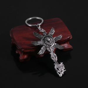 Llavero con Colgante de Coche Clásico del Juego <span class=keywords><strong>Resident</strong></span> <span class=keywords><strong>Evil</strong></span> <span class=keywords><strong>8</strong></span> Village - Product Image 5