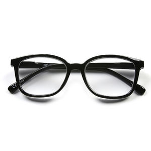 Óculos de Leitura Unissex com Armação em PC Acabamento Fosco Moderno, Lentes Transparentes de Alta Definição e Ajuste Confortável Universal – Preço Competitivo - Product Image 3