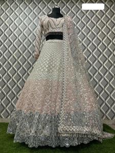 Elegante Georgette Net Lehenga para mujer Ropa de fiesta perfecta y traje de boda con bordado pesado y blusa elegante - Product Image 6