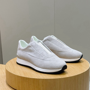 Chaussures décontractées rétro en daim véritable fabriquées en Italie, sans lacets, pour homme, confortables, à semelle épaisse, pour un usage quotidien en extérieur - Product Image 5