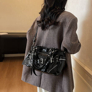 Sacs à main rétro en cuir PU 2026 pour femmes, sac à bandoulière Y2K avec rivets, fermeture éclair, œillets, ceinture, sac à bandoulière avec plusieurs poches - Product Image 3