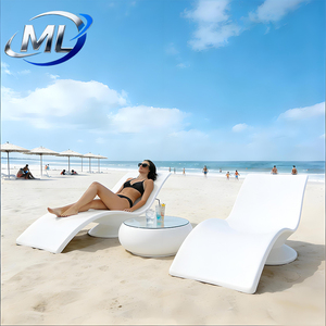 Chaise longue d'extérieur en fibre de verre pour piscine, transat de luxe en fibre de verre, design haut de gamme pour projets hôteliers - Product Image 5