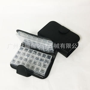 Étui en cuir PU, boîte à pilules portable à 56 compartiments, plastique imprimé détachable pour les voyages d'affaires - Vente en gros disponible - Product Image 5