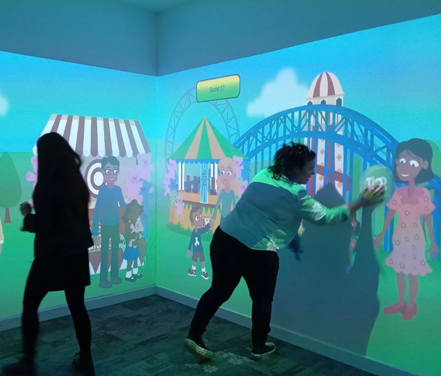 Immersive Room 360 Virtual Realities Amusement Park Equipment Combined Screens Wall Game Equipment Interactive Projection Game