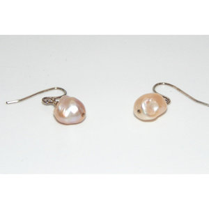 Orecchini pendenti in argento 925 in argento cremoso barocco - Product Image 1