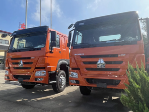 Cabezal de tractor HOWO Sinotruk, 380 Hp, motor principal 6x4, equipado con transmisión automática e iluminación LED - Product Image 3