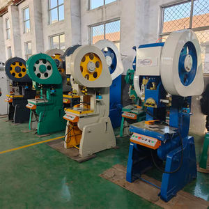 Machine de poinçonnage mécanique polyvalente J23 pour la production de rondelles, de charnières et de supports métalliques - Product Image 2