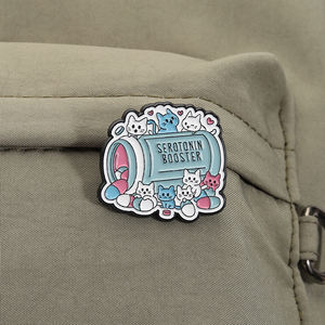 เข็มกลัดเคลือบลายหนังสือแมว ยาเพิ่มเซโรโทนิน น่ารัก ดุร้าย ลูกสุนัข เครื่องประดับ ขายส่ง - Product Image 3