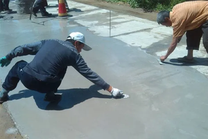 Revêtement acrylique imperméable résistant aux intempéries avec propriétés <span class=keywords><strong>anti</strong></span>-âge, revêtement imperméable extérieur pour une protection à long terme - Product Image 3