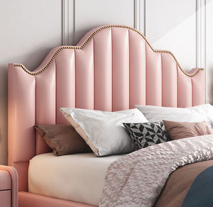Cama Infantil de Cuero Suave, Cabecera Curva en Forma de Corona con Tapicería Rosa y Estilo Chic Caprichoso - Product Image 4