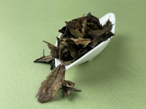 उच्च गुणवत्ता वाली प्राकृतिक जैविक वृद्ध सफेद चाय ढीली स्वास्थ्य चाय की बोतल से भरपूर मलोनी सुगंध बॉक्स-पैक सॉल्वैंट निकाली गई - Product Image 5