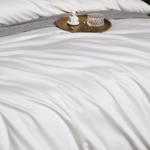 Set di biancheria da letto anni 120 di alta qualità alta densità cotone a fiocco lungo biancheria da letto Hotel lenzuola piatte <span class=keywords><strong>copripiumino</strong></span> in <span class=keywords><strong>seta</strong></span> omaggio - Product Image 5