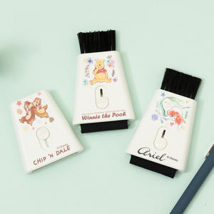 Popular teclado de pantalla de dibujos animados de doble propósito Flexible portátil Kawaii Gadget limpiador de polvo con mango de plástico - Product Image 2