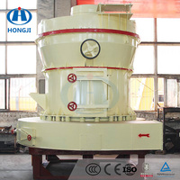 Machine de broyage Raymond pour la production de poudre de bauxite avec moteur, engrenages, roulements, pompe et boîte de vitesses pour la poudre de pierre