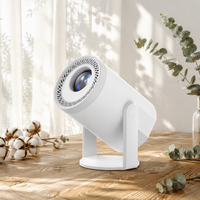 Projecteur portable durable Turn1, 200 lumens ANSI, performance des couleurs vives, design à courte focale, clarté 8K