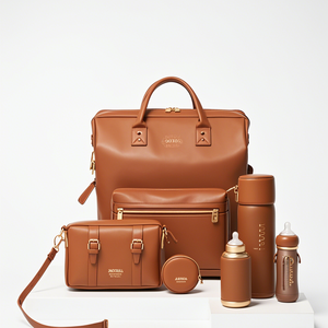 กระเป๋าเป้สะพายหลังผ้าอ้อมพร้อมแผ่นเปลี่ยนแบบพกพาและถุงจุกนมหลอก - Product Image 3