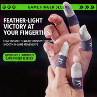 Manchons de doigt en fibre d'argent luminescente à double couche. Ne se casse pas facilement, doux comme de la soie au toucher et hautement conducteur.