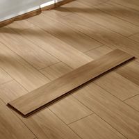 Holzmaserung PVC-Bodenfliesen Selbstklebend Innenbodenbelag Verschleißfest Wasserdicht Matte Oberfläche Für Heimgebrauch Bodenrenovierung