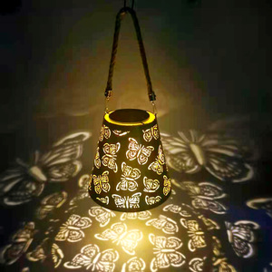 โคมไฟโซลาร์เซลล์ LED รูปผีเสื้อแบบแขวน <span class=keywords><strong>ฉาย</strong></span>แสง สำหรับตกแต่งสวนกลางแจ้ง กันน้ำ IP44 ได้รับมาตรฐาน CE - Product Image 1